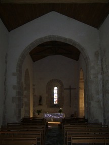 L'intérieur de la chapelle