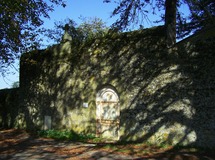 La Porte des Martyrs à la Barbinière