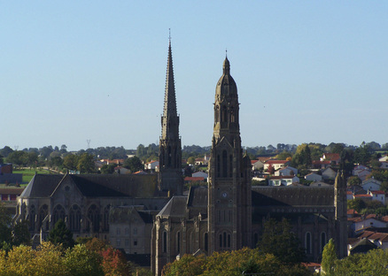 La chapelle de la Sagesse et la basilique du Père de Montfort