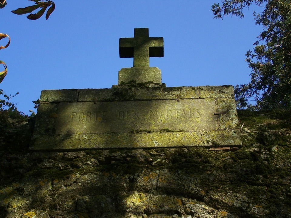 La Porte des Martyrs à Saint-Laurent-sur-Sèvre