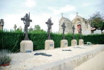 Le cimetière de Mortagne-sur-Sèvre et les croix de 14-18